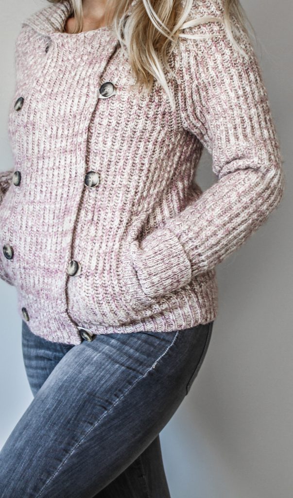 american eagle pink and white knit sweater button