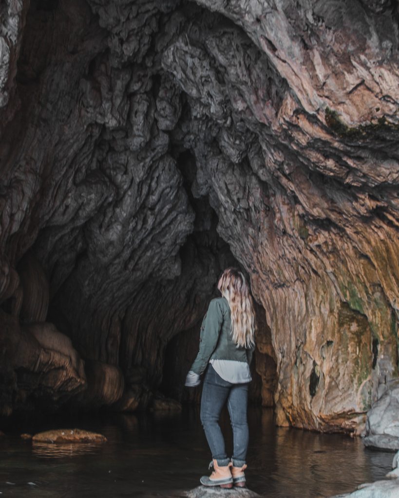 natural bridge cavern in california