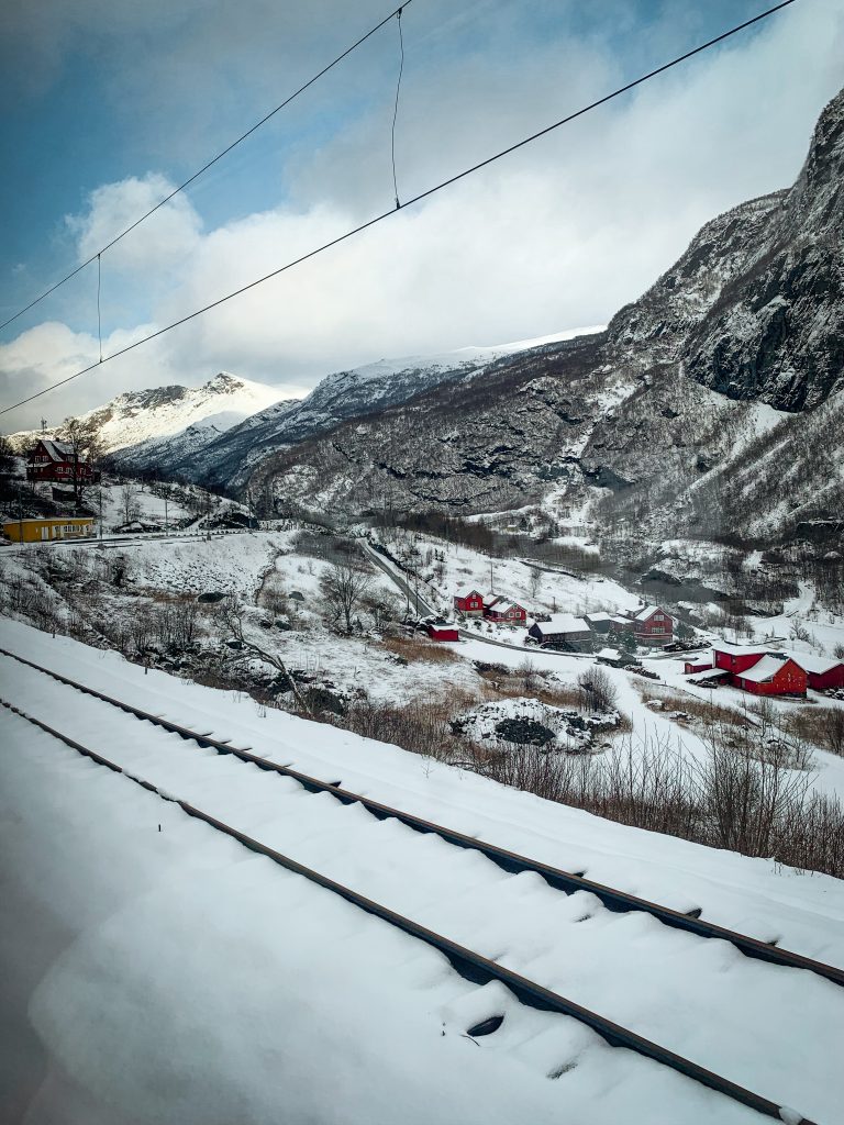 Views of Norway and the Flam tracks