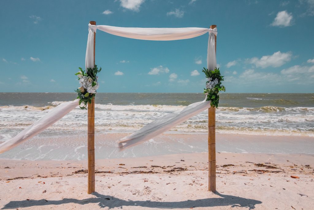 The ocean and a decorated archway