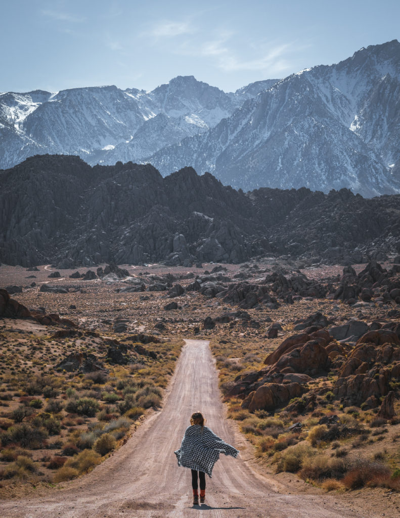Views of Alabama Hills and the Sierra Nevada's