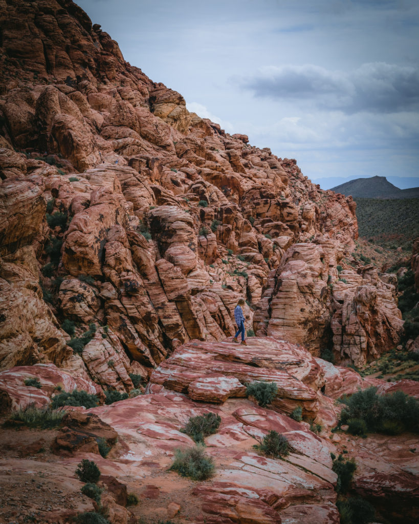 Hiking in Red Rock Canyon NP in Las Vegas